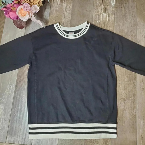 Wonder Nation Black and White Pullover Sweatshirt Size Large 10-12 NWOT - Picture 10 of 14